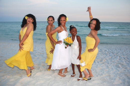 Barefoot Beach Wedding - What a great photo!